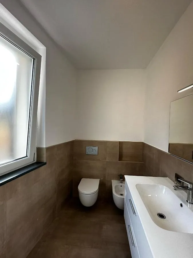 Gasthof Economy Rooms Vernazza Italien